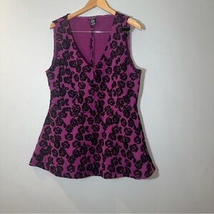 Torrid Peplum Sleeveless V Neck Dress Top Plus Size 2 Purple And Black Floral